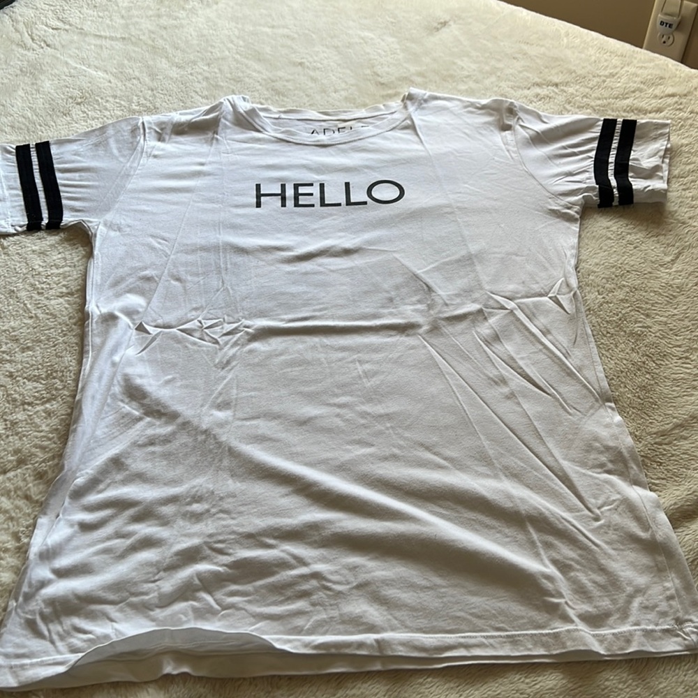 Adele Hello Tour Shirt in Large
